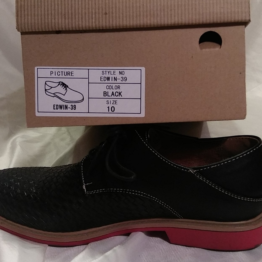 J's Awake Men's Shoes - Picture 10 of 11